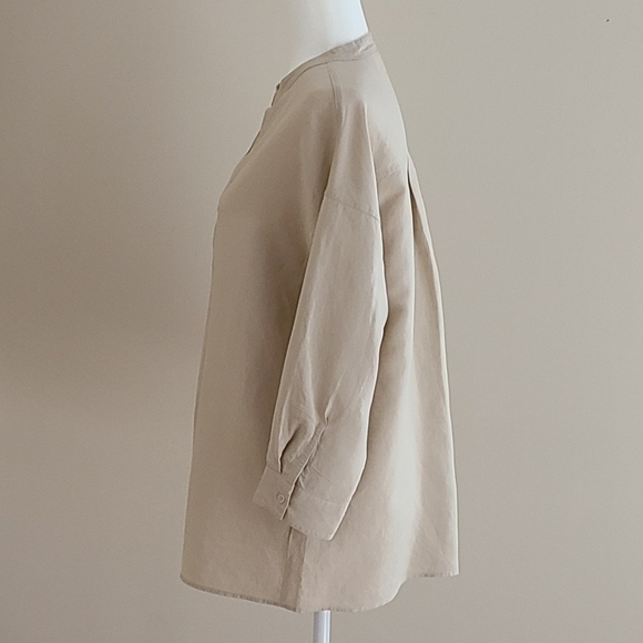 NWOT Uniqlo Womens Linen Blend Skipper Small Beige 3/4 Sleeve Tunic Blouse - Picture 2 of 9